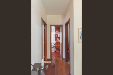 Corredor de apartamento à venda com 2 quartos, 74m² em Vila Isabel, Rio de Janeiro