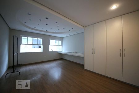 Quarto 1  de casa de condomínio para alugar com 3 quartos, 250m² em Campo Belo, São Paulo