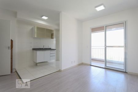 Sala de apartamento para alugar com 2 quartos, 66m² em Jardim Umarizal, São Paulo