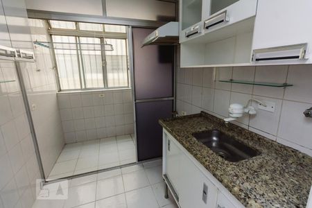 Cozinha de apartamento para alugar com 1 quarto, 39m² em Água Branca, São Paulo