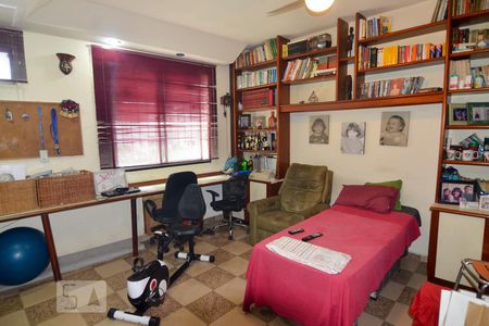 Quarto 1 de apartamento à venda com 4 quartos, 190m² em Botafogo, Rio de Janeiro