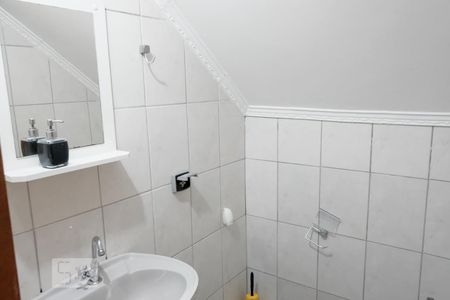 Lavabo de casa para alugar com 3 quartos, 124m² em Itaquera, São Paulo