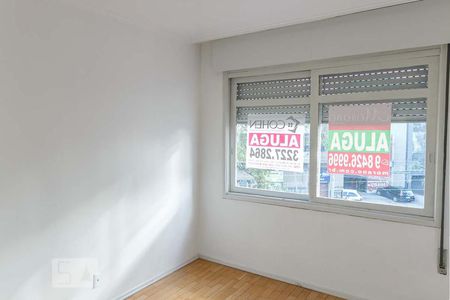 Quarto 2 de apartamento para alugar com 2 quartos, 71m² em Partenon, Porto Alegre