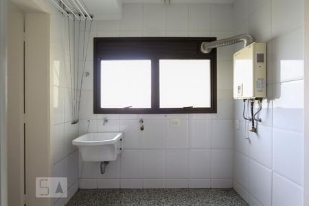 Apartamento para alugar com 116m², 2 quartos e 2 vagas Apartamento para alugar com 116m², 2 quartos e 2 vagasÁrea de serviço