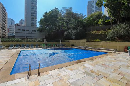 Apartamento para alugar com 116m², 2 quartos e 2 vagas Apartamento para alugar com 116m², 2 quartos e 2 vagasPiscina