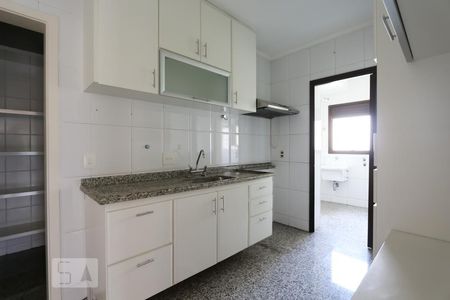 Apartamento para alugar com 116m², 2 quartos e 2 vagas Apartamento para alugar com 116m², 2 quartos e 2 vagasCozinha