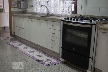 Cozinha de casa à venda com 5 quartos, 677m² em Vila Prudente, São Paulo