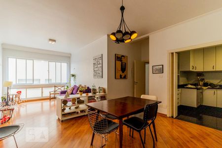 Sala de apartamento à venda com 3 quartos, 130m² em Higienópolis, São Paulo