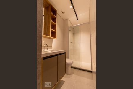 Banheiro de kitnet/studio para alugar com 1 quarto, 32m² em Altos do Esplanada, São José dos Campos