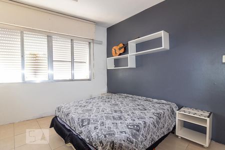 Dormitório de apartamento à venda com 1 quarto, 54m² em São João, Porto Alegre