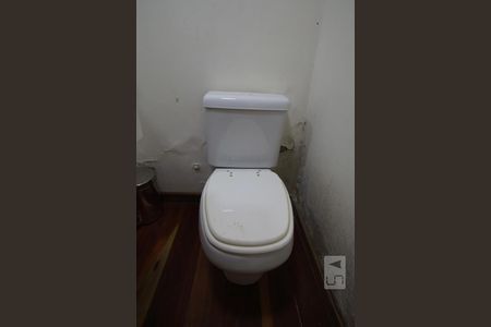 Lavabo Vaso Sanitário de casa à venda com 4 quartos, 565m² em Grajaú, Rio de Janeiro