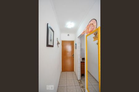 Corredor quarto de apartamento à venda com 1 quarto, 49m² em Vila Prudente, São Paulo