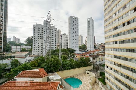 Vista quarto 01 de apartamento para alugar com 2 quartos, 57m² em Parque da Mooca, São Paulo