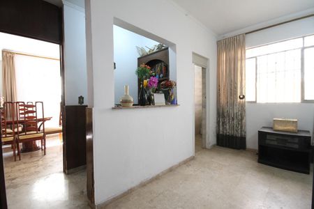 Extensão da Sala de casa para alugar com 4 quartos, 361m² em Ipiranga, São Paulo