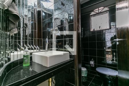 Lavabo de casa à venda com 8 quartos, 600m² em Chácara Seis de Outubro, São Paulo