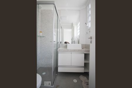 Suite Quarto 1 de apartamento para alugar com 2 quartos, 60m² em Santana, São Paulo