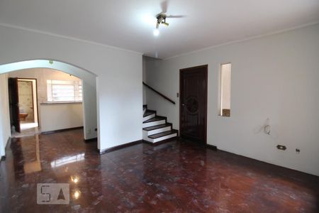 Sala de casa para alugar com 3 quartos, 400m² em Santa Paula, São Caetano do Sul