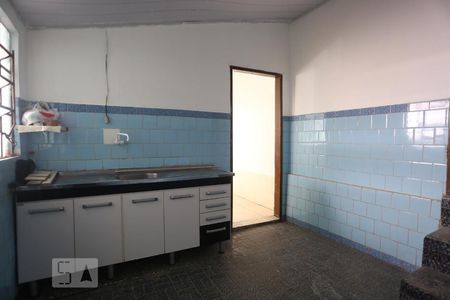 Cozinha de casa para alugar com 1 quarto, 40m² em Jardim Roberto, Osasco