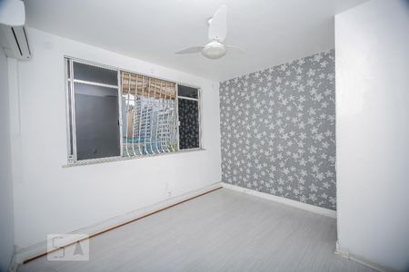 Quarto 1 de apartamento para alugar com 3 quartos, 140m² em Icaraí, Niterói