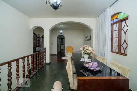 Sala de Jantar de casa à venda com 3 quartos, 240m² em Santa Amelia, Belo Horizonte