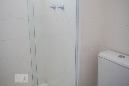 Banheiro de apartamento para alugar com 1 quarto, 40m² em Vila California, São Paulo
