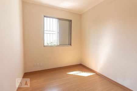 Quarto 1 de apartamento para alugar com 2 quartos, 52m² em Piratininga, Osasco