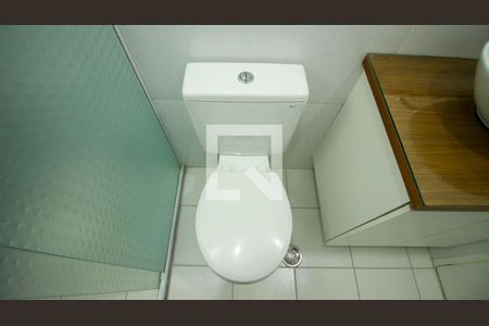 Apartamento à venda com 60m², 3 quartos e 1 vaga Apartamento à venda com 60m², 3 quartos e 1 vagaBanheiro Social