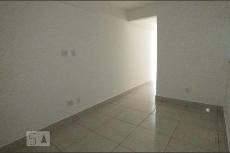 Sala de apartamento para alugar com 2 quartos, 50m² em Setor Habitacional Vicente Pires, Brasília