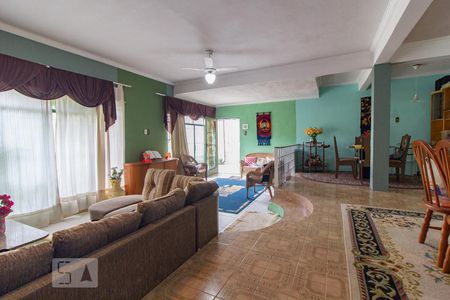 Sala de casa para alugar com 4 quartos, 360m² em Guabirotuba, Curitiba