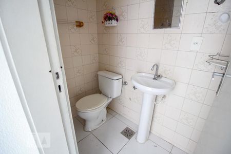 Banheiro de apartamento para alugar com 1 quarto, 40m² em Méier, Rio de Janeiro