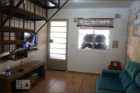 Sala de casa para alugar com 2 quartos, 57m² em Rio Branco, Canoas