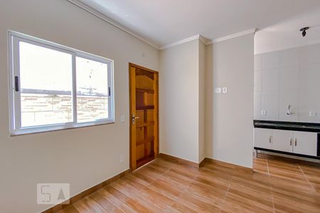 Sala de casa para alugar com 2 quartos, 42m² em Vila Antonieta, São Paulo