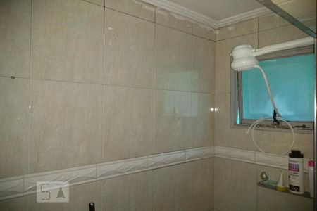 Banheiro de casa para alugar com 2 quartos, 65m² em Vila Hamburguesa, São Paulo