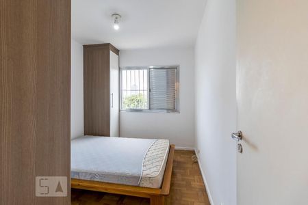 Suíte de apartamento para alugar com 2 quartos, 60m² em Vila Paulista, São Paulo