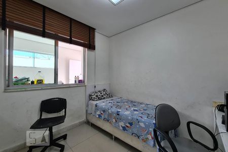 Quarto 2 de casa para alugar com 7 quartos, 260m² em Itapoã, Belo Horizonte