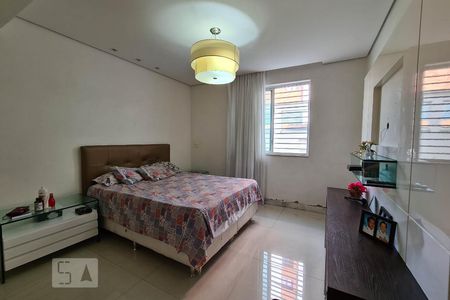 Suíte 1 de casa para alugar com 7 quartos, 260m² em Itapoã, Belo Horizonte