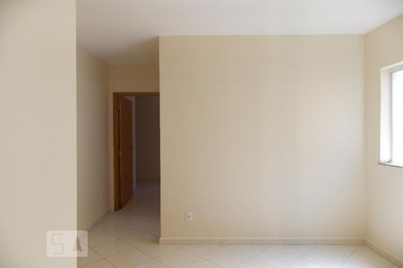 Sala de casa de condomínio para alugar com 1 quarto, 35m² em Vila Maria Alta, São Paulo