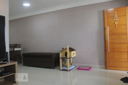 Sala de casa à venda com 3 quartos, 121m² em Jardim Santa Terezinha, Taboão da Serra