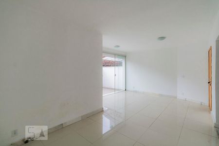 Sala de apartamento para alugar com 3 quartos, 147m² em União, Belo Horizonte