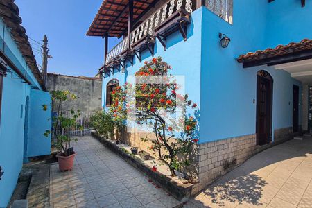 Fachada de casa à venda com 3 quartos, 143m² em Piedade, Rio de Janeiro