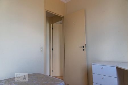 Quarto 1 de apartamento para alugar com 2 quartos, 50m² em Vila das Merces, São Paulo