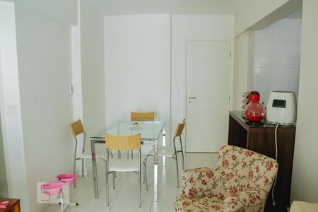 sala de apartamento para alugar com 2 quartos, 62m² em Tijuca, Rio de Janeiro