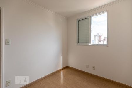 Quarto 1 de apartamento para alugar com 2 quartos, 49m² em Piqueri, São Paulo