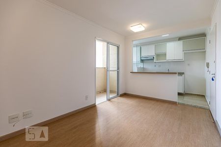 Sala de apartamento para alugar com 2 quartos, 49m² em Piqueri, São Paulo