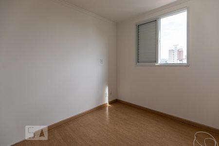 Quarto 2 de apartamento para alugar com 2 quartos, 49m² em Piqueri, São Paulo