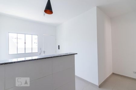 Sala/Cozinha de apartamento para alugar com 1 quarto, 30m² em Parque Cisper, São Paulo