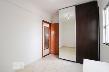 Quarto 1 de apartamento para alugar com 2 quartos, 68m² em Setor Sudoeste, Goiânia