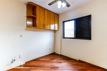 Closet do quarto 1 de apartamento à venda com 2 quartos, 51m² em Vila Mazzei, São Paulo