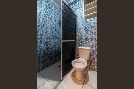 Banheiro de casa para alugar com 2 quartos, 70m² em Itaquera, São Paulo