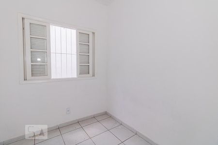 Quarto 2 de casa para alugar com 3 quartos, 120m² em Vila Medeiros, São Paulo